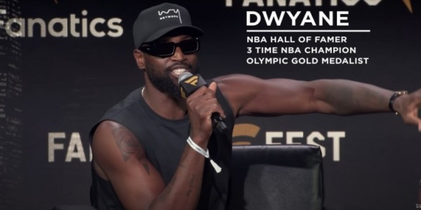 韦德谈退役生活😉：最喜欢弄葡萄酒和打高尔夫 我和奥巴马打过