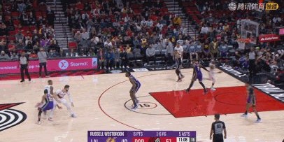 博鱼-13中1失误6次入账54万美元 韦少：要做更好的自己