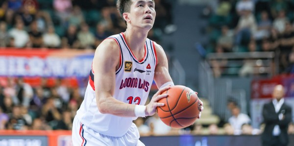 博鱼体育-媒体人：郭艾伦的合同将到期 他肯定是不希望就这样结束职业生涯