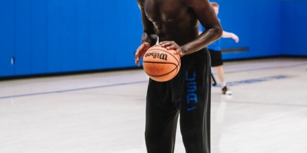 威少重返母校UCLA参与训练 亲自指导年轻球员保持竞技状态