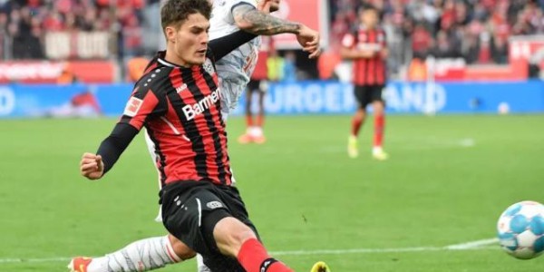 博鱼官网-总把强强对话打成惨案，谁也阻止不了拜仁10连冠？