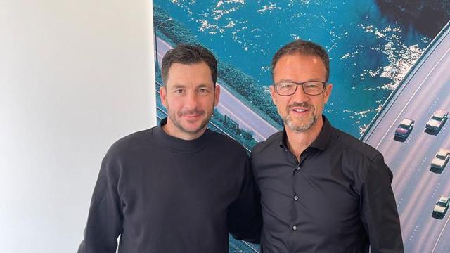 1654178035094038328.jpg 1654178035094038328.jpg